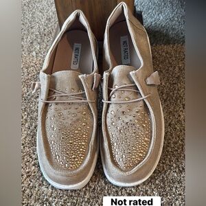 Not Rated Women's Beige Embellished Shoes